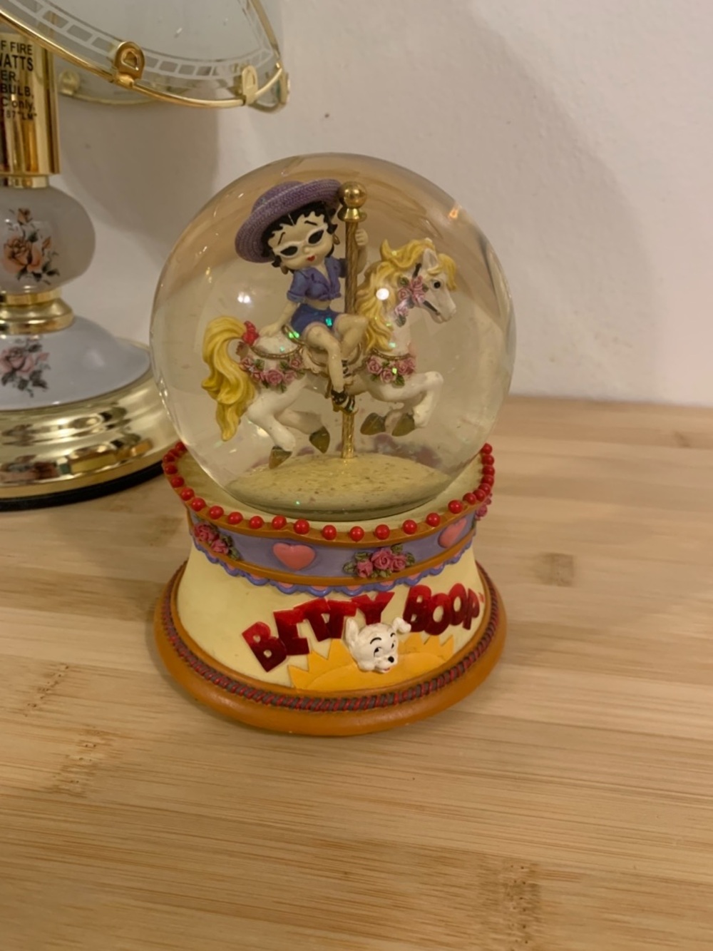 Betty Boop music box Carousel Horse Snow Globe vintage